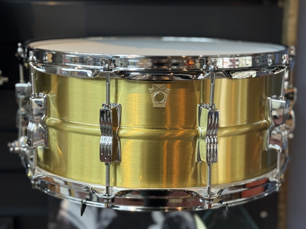 [LB654BM] Ludwig 6 1/2" x 14" Acrolite Brass Snare Drum